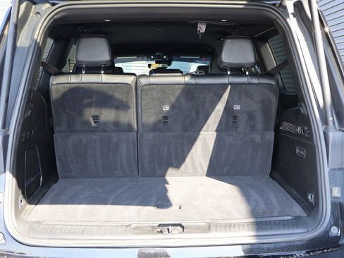 Used 2022 Jeep Wagoneer Series III w/ Flexible Seating Group AWD/4WD image 25