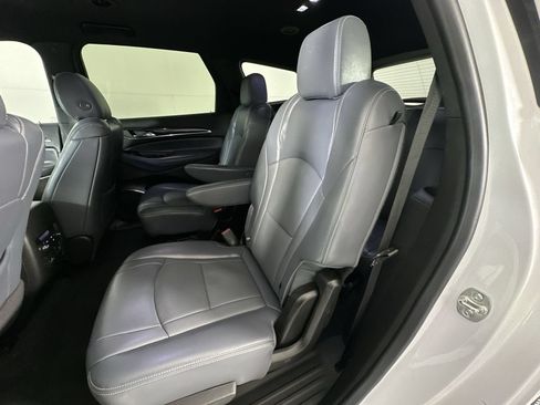 Used 2024 Buick Enclave Premium AWD/4WD image 23
