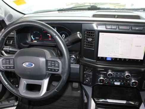 Used 2024 Ford F250 Lariat w/ Black Appearance Package image 30