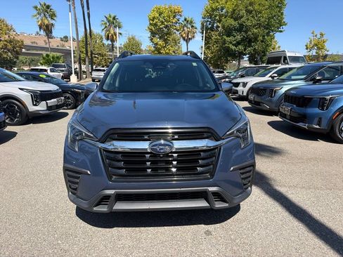 Used 2023 Subaru Ascent Limited w/ Technology Package AWD/4WD image 12