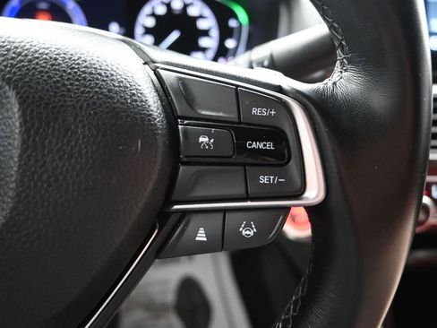 Used 2022 Honda Accord Sport image 25