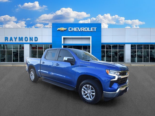Used 2022 Chevrolet Silverado 1500 LT w/ Convenience Package II AWD/4WD image 10