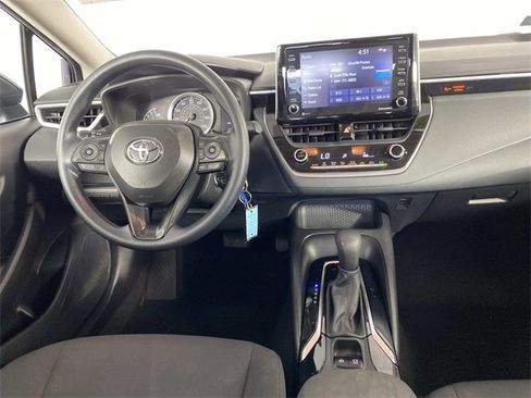Used 2021 Toyota Corolla LE w/ Carpet Mat Package (TMS) image 13