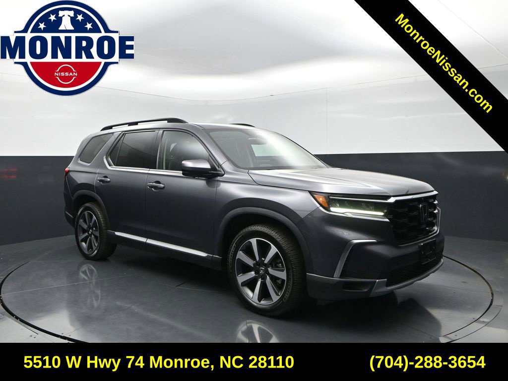 Used 2023 Honda Pilot Elite image 1
