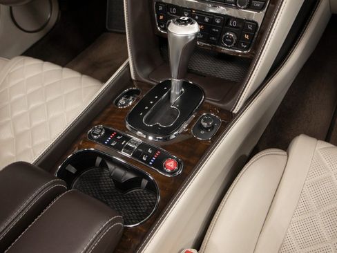 Used 2016 Bentley Continental GTC image 46