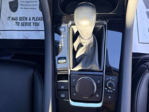 Used 2019 MAZDA MAZDA3 Sedan FWD image 27
