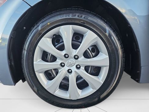 Certified 2024 Toyota Corolla LE image 22