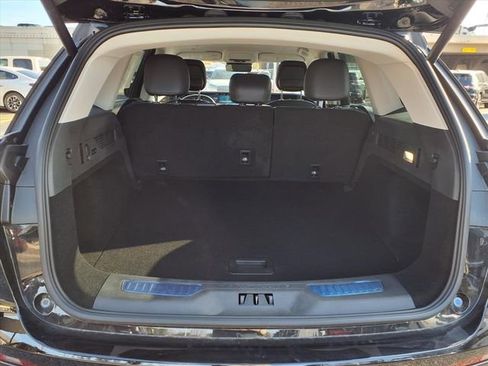 New 2026 Lincoln Nautilus Premier image 16