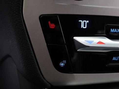 Used 2020 Ford Explorer XLT w/ Comfort Package image 53