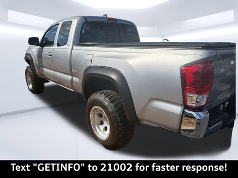 Used 2019 Toyota Tacoma SR5 image 6