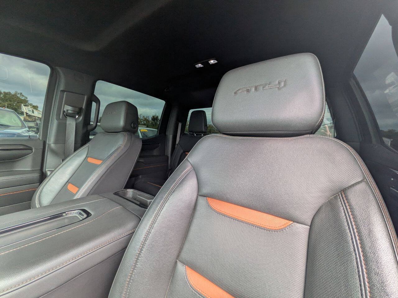 Used 2022 GMC Sierra 1500 AT4 AWD/4WD image 16