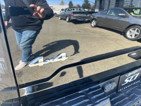 Used 2018 Toyota Tundra SR5 image 8