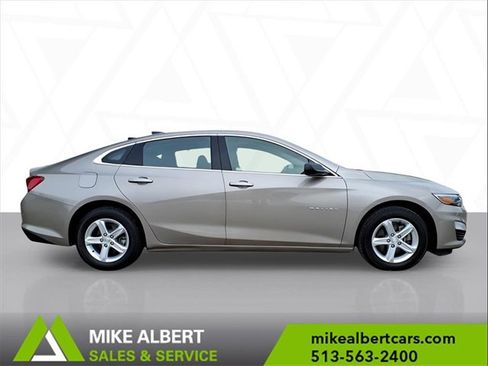 Used 2023 Chevrolet Malibu LS image 8