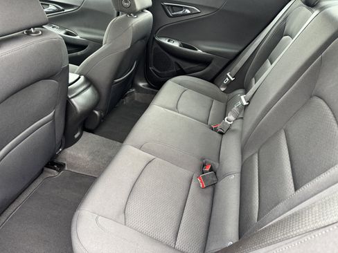 Certified 2020 Chevrolet Malibu LS w/ Driver Confidence Package image 15