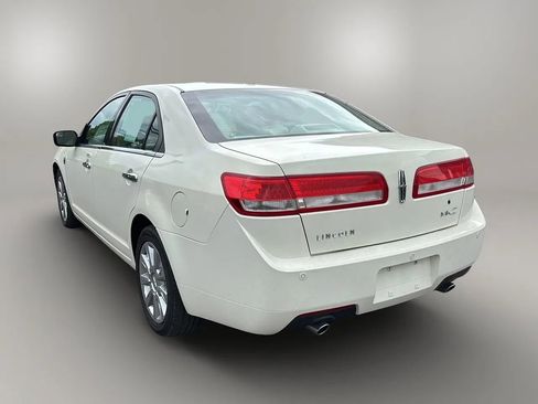 Used 2012 Lincoln MKZ FWD image 3