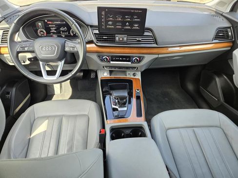 Used 2023 Audi Q5 2.0T Premium Plus w/ Premium Plus Package AWD/4WD image 19