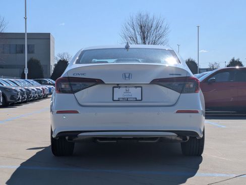 Certified 2023 Honda Civic Touring image 8