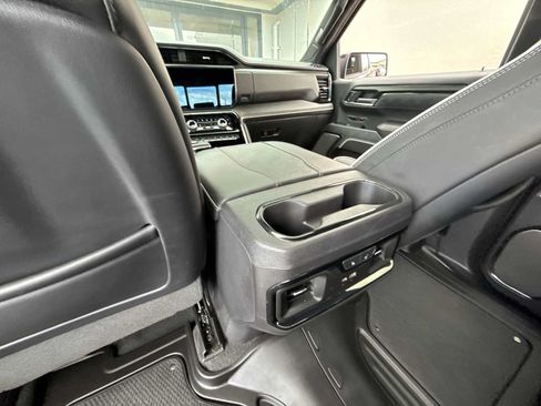 Used 2024 GMC Sierra 1500 AT4X AWD/4WD image 21