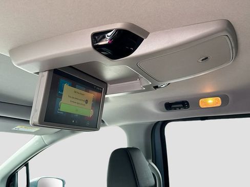 Used 2023 Honda Odyssey Touring image 14
