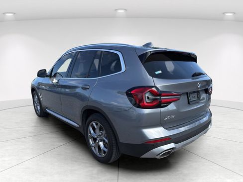 Used 2024 BMW X3 sDrive30i w/ Convenience Package RWD image 4
