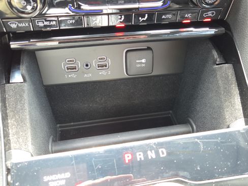 Used 2021 Jeep Grand Cherokee L Limited AWD/4WD image 24