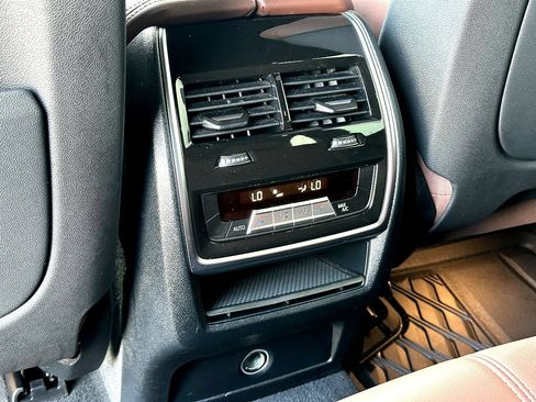 Used 2023 BMW X5 sDrive40i w/ M Sport Package RWD image 20