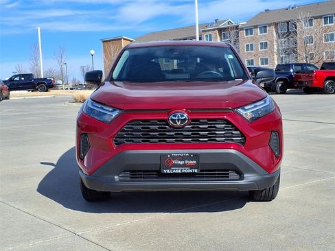 Used 2024 Toyota RAV4 LE image 10