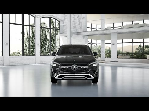 Certified 2026 Mercedes-Benz GLA 250 4MATIC image 2