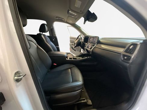 Certified 2022 Kia Sorento S AWD/4WD image 25