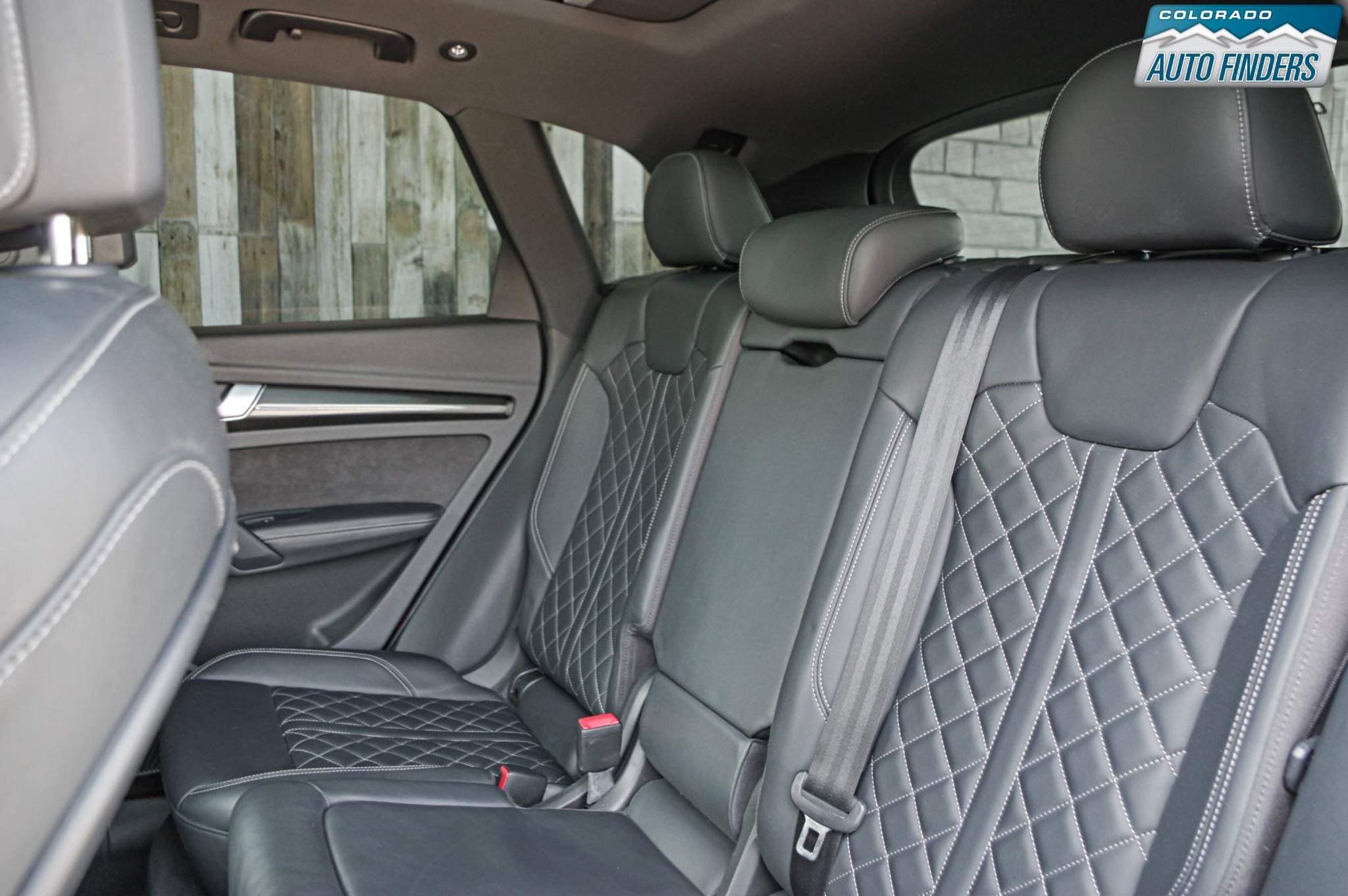 Used 2018 Audi SQ5 Premium Plus w/ Navigation Package AWD/4WD image 25