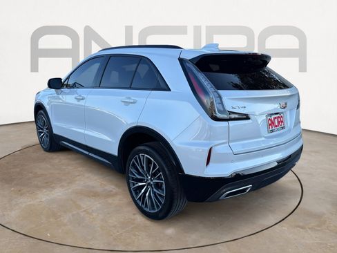 Used 2024 Cadillac XT4 Sport image 9