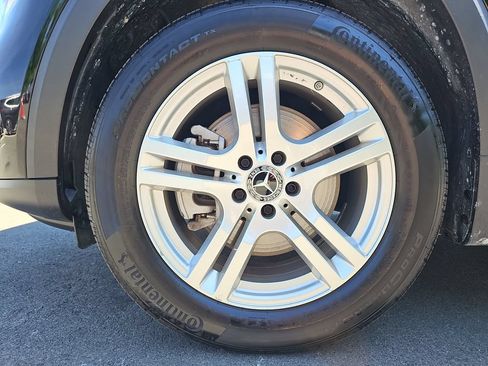 Used 2023 Mercedes-Benz GLB 250 4MATIC image 23
