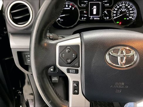 Used 2018 Toyota Tundra Platinum AWD/4WD image 12