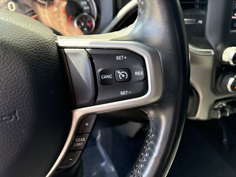 Used 2024 RAM 3500 Big Horn AWD/4WD image 19