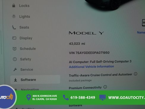 Used 2023 Tesla Model Y Long Range AWD/4WD image 3