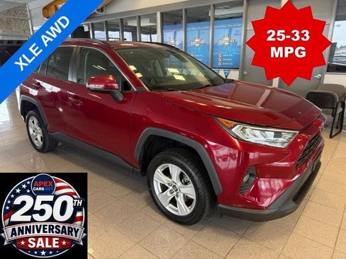Used 2019 Toyota RAV4 XLE w/ All Weather Liner Package AWD/4WD image 1