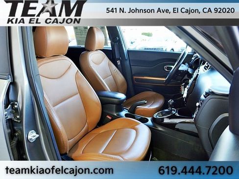 Used 2016 Kia Soul ! w/ Umber Package 1 image 12