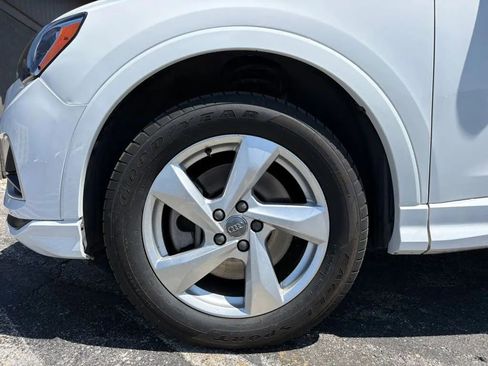 Used 2020 Audi Q3 2.0T Premium w/ Convenience Package image 28