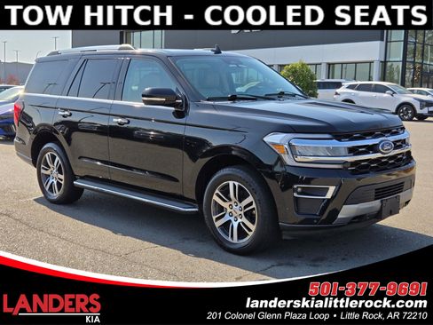 Used 2023 Ford Expedition Limited image 1