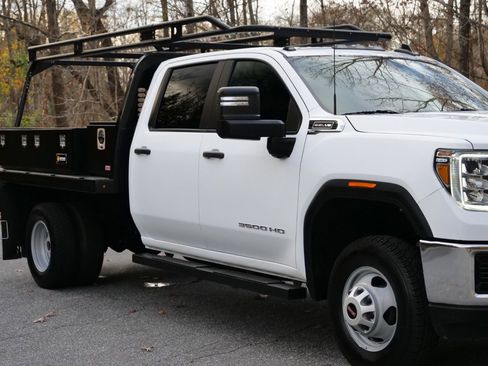 Used 2021 GMC Sierra 3500 2WD Crew Cab w/ Convenience Package image 50