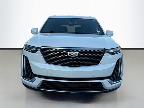 Used 2021 Cadillac XT6 Premium Luxury image 8