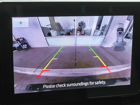 Used 2023 Ford Explorer XLT w/ Equipment Group 202A image 29