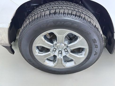 Used 2021 RAM 1500 Big Horn AWD/4WD image 15