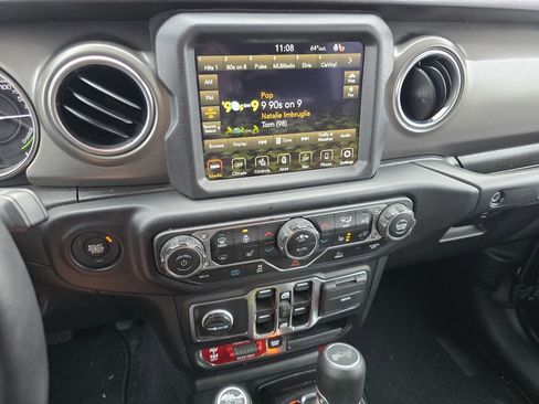 Used 2023 Jeep Wrangler Unlimited Rubicon 4xe w/ Cold Weather Group AWD/4WD image 41