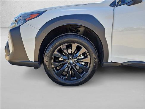 Used 2025 Subaru Outback Touring XT AWD/4WD image 24