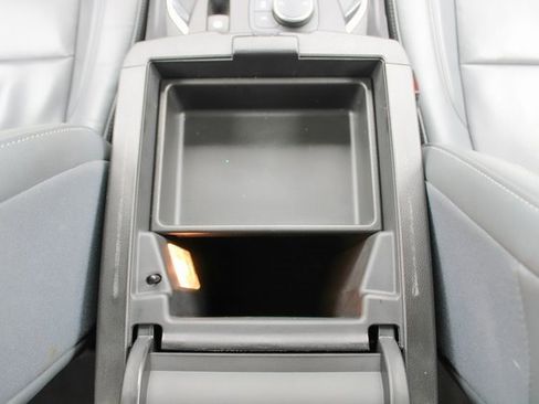 Used 2020 Chevrolet Traverse LT w/ Driver Confidence II Package image 18