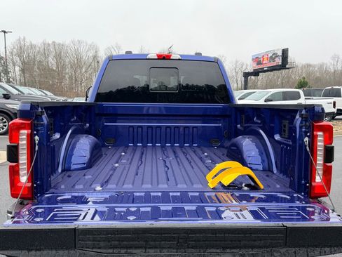 New 2026 Ford F250 XLT w/ XLT Premium Package AWD/4WD image 9