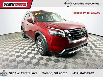 Certified 2023 Nissan Pathfinder SL