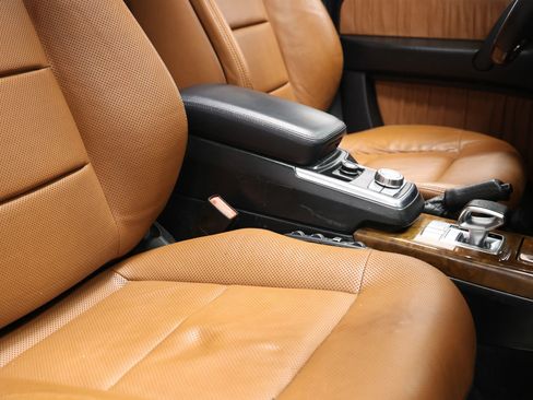 Used 2013 Mercedes-Benz G 63 AMG 4MATIC image 60