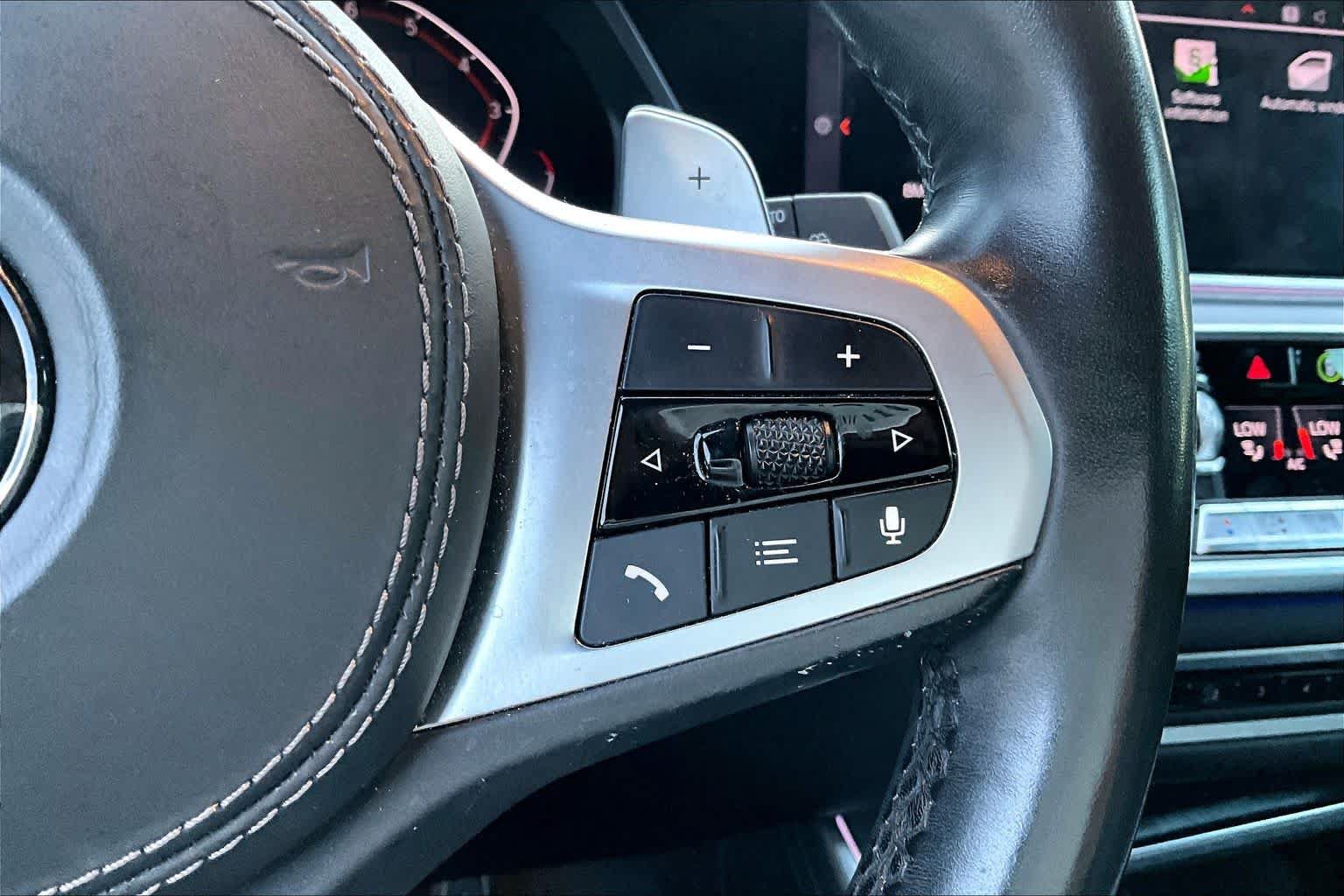 Used 2019 BMW X5 xDrive40i w/ M Sport Package AWD/4WD image 24